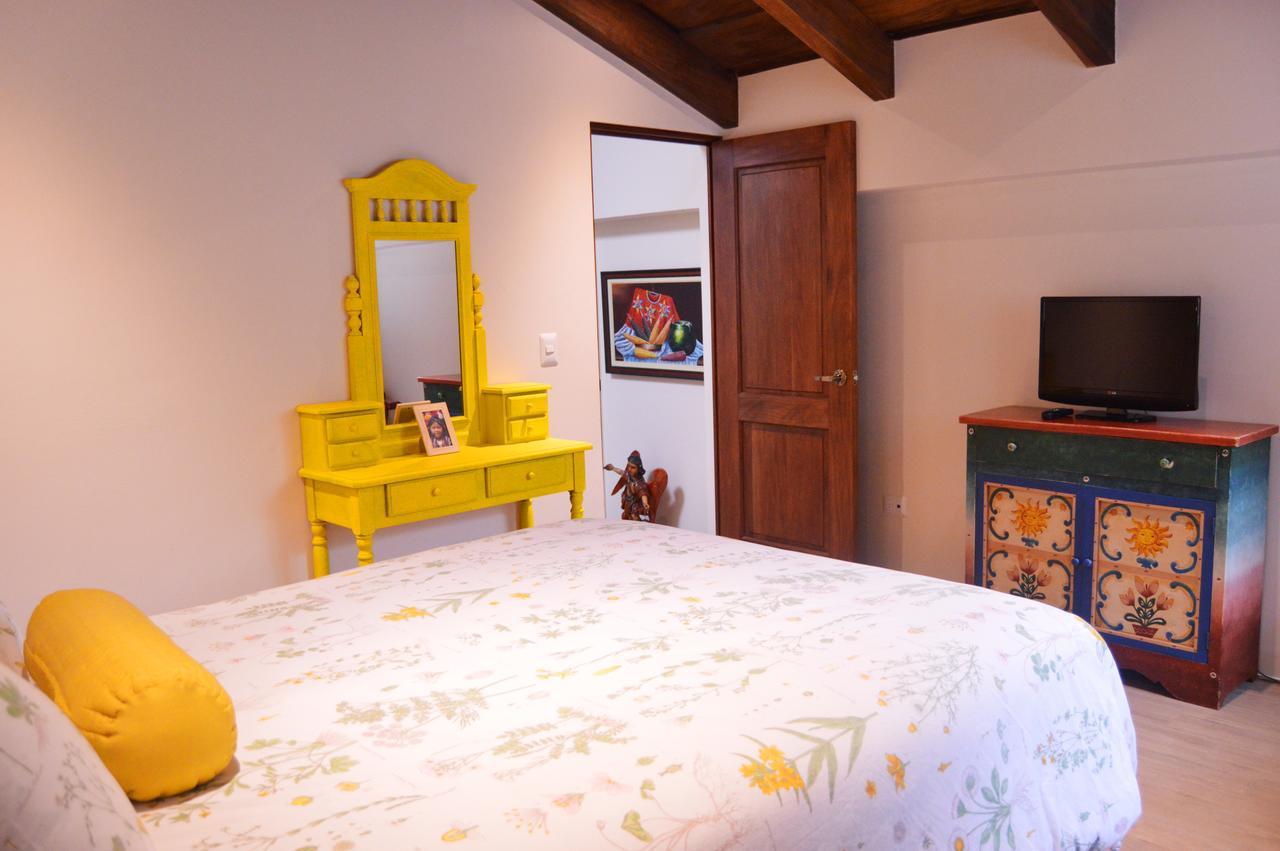 Casa Girasol Bed & Breakfast Antigua Ngoại thất bức ảnh